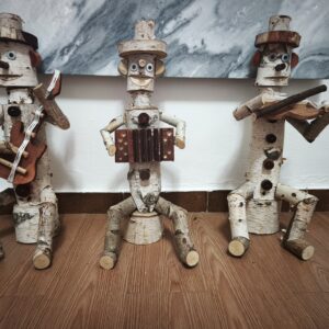 Trio musicisti in betulla